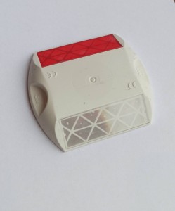 Kocie oczko PVC biało/czerwone