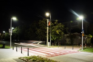 Aktywne doświetlenie przejścia 24V zasilane z sieci z szafą sterowniczą